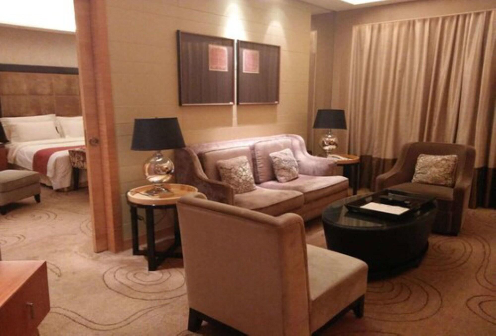 Shenzhen Baolilai International Hotel Exteriör bild